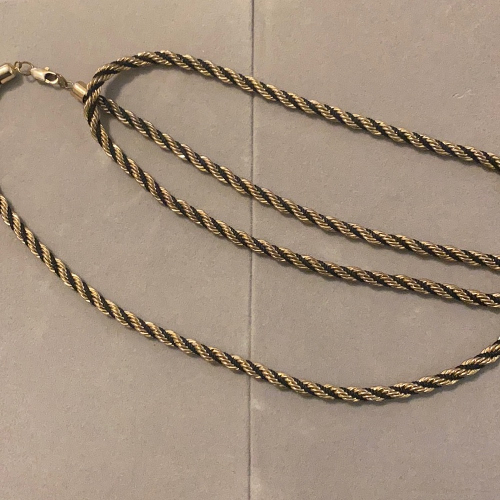 Black and gold rope style chain
